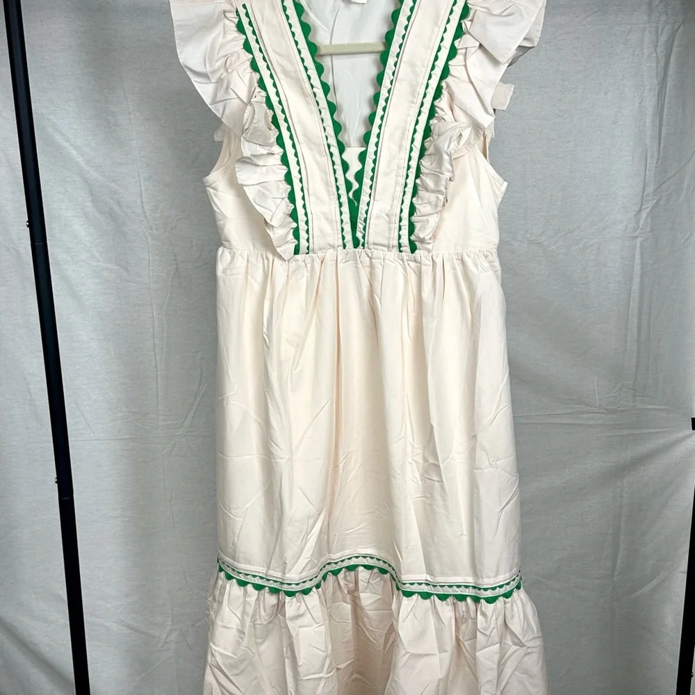 Entro Cream & Green Ric Rac Ruffle Maxi Dress NWT Size Medium - Picture 2 of 6